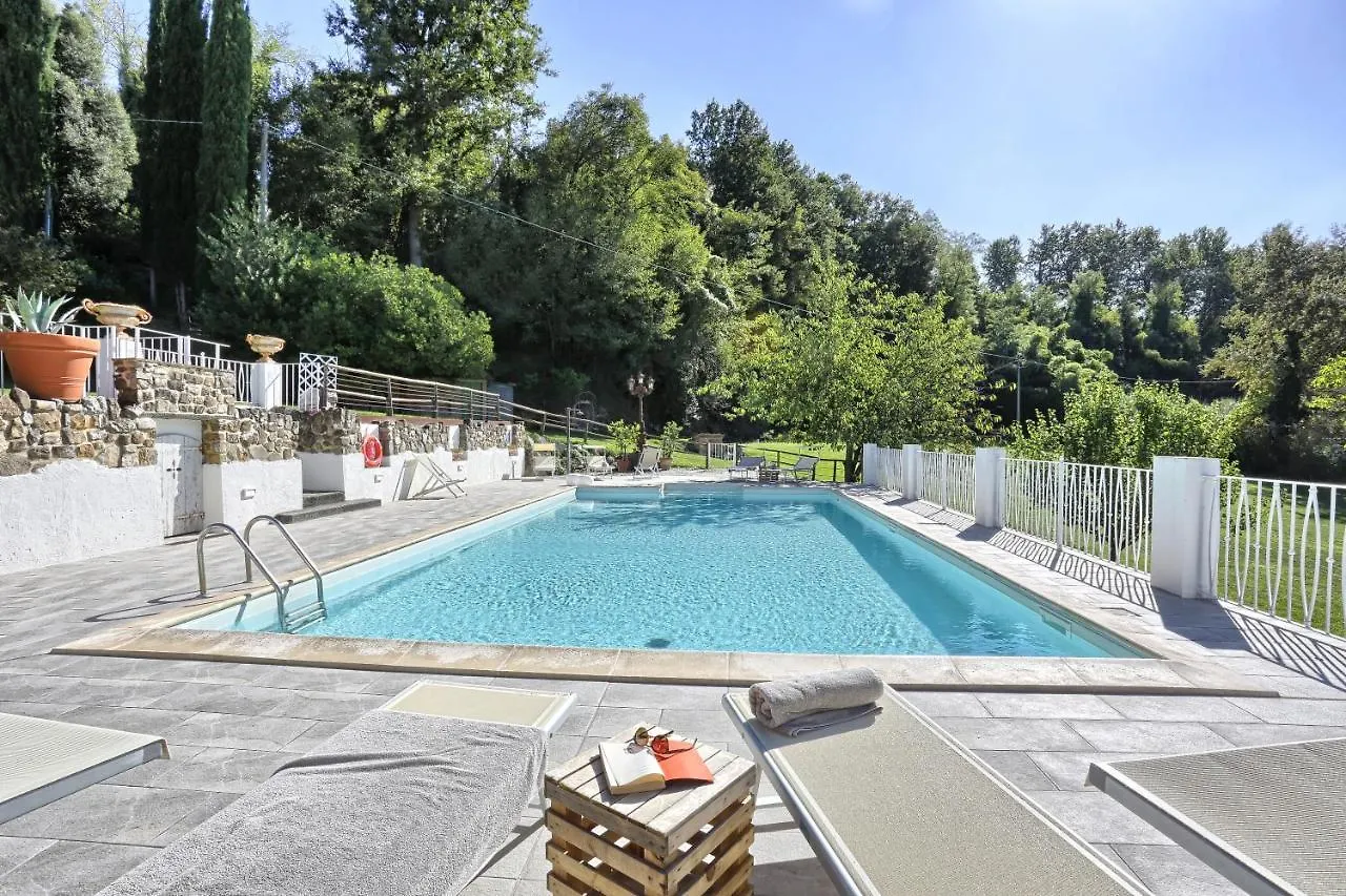 Villa Tramonto Querce  0*, Querce (Lucca)