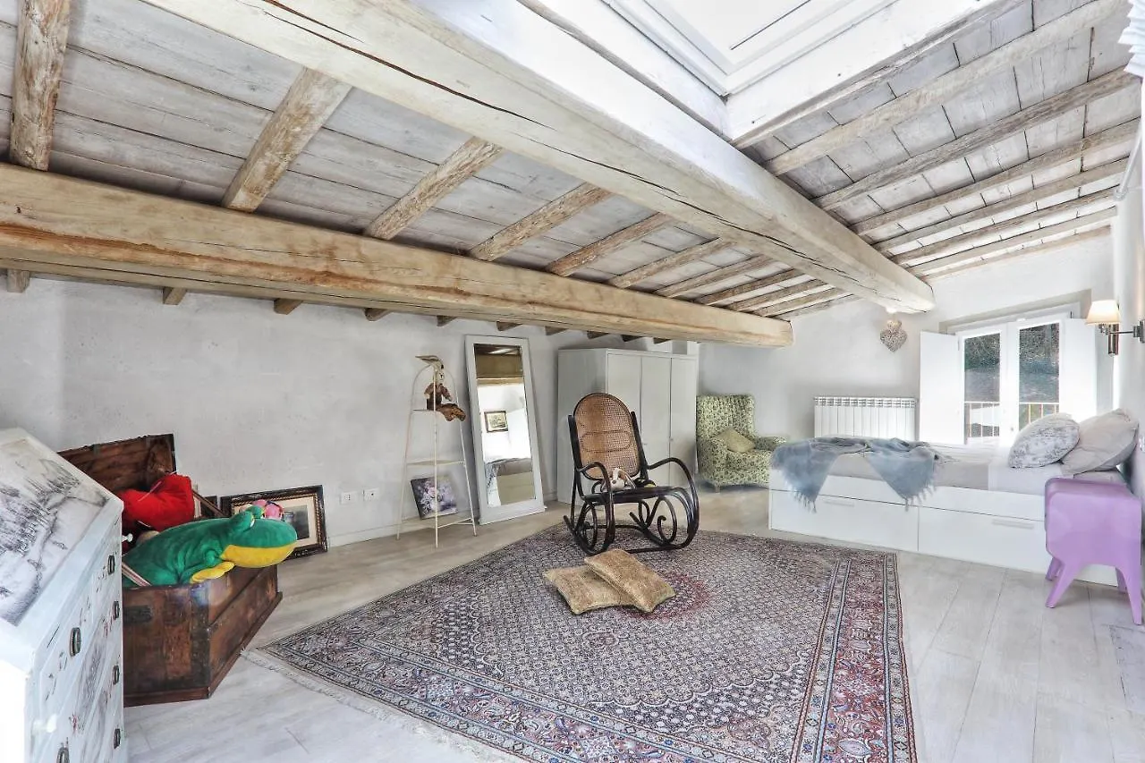 Villa Tramonto Querce  0*, Querce (Lucca) Italien